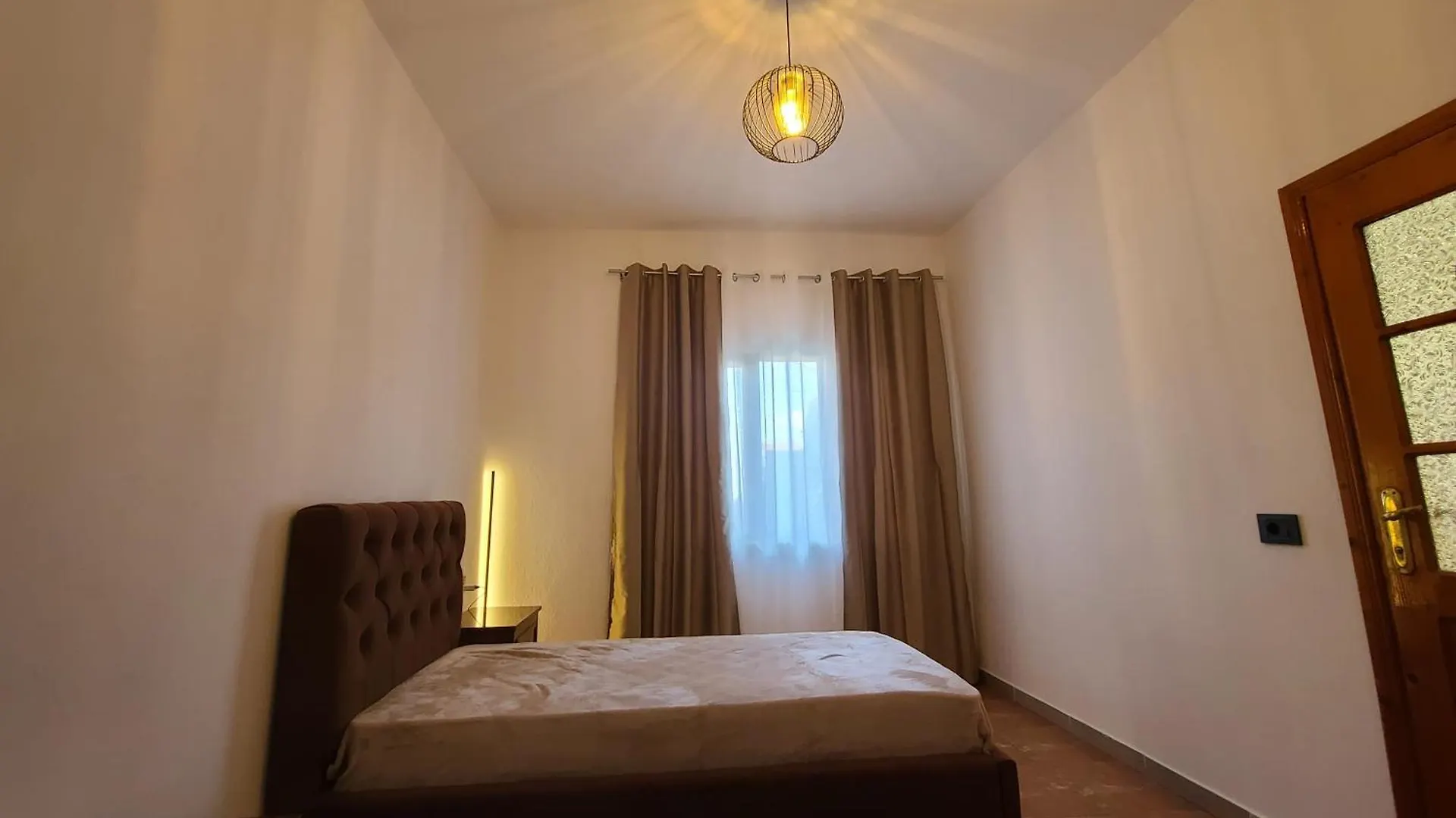 Apartment Pogradeci Lake Guest House