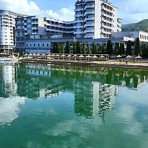 4* Hotel Enkelana